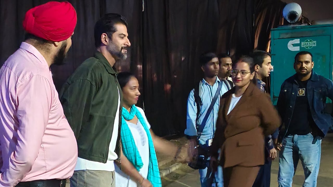 DeepGyan is live 120 bahadur film promotion event in Chandigarh university nawabgabganj Lko campus