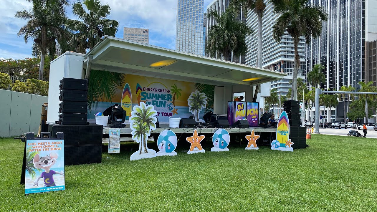 Summer Of Fun Concert Chuck E. Cheese LIVE Bayfront Park FL. (Full Show) (Close Up)