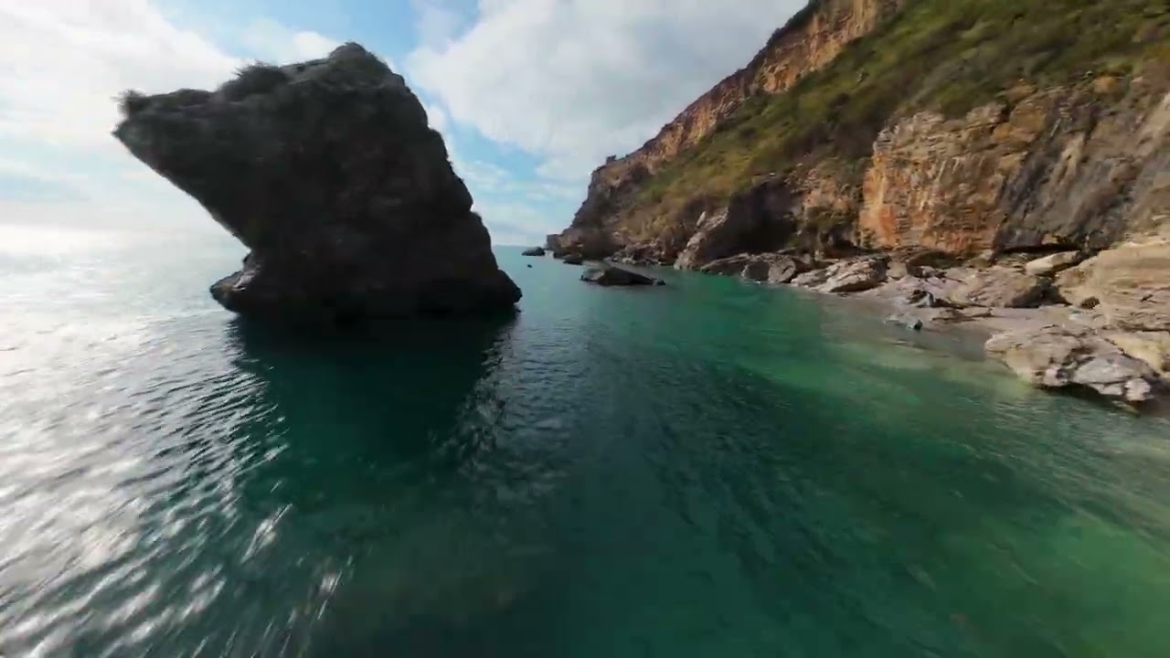 Tra Roccia e Infinito | FPV sulla Costa di Cetraro