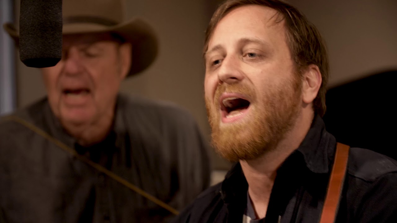 Dan Auerbach and the Easy Eye Sound Revue - Shine On Me (Acoustic, Live at The Current)