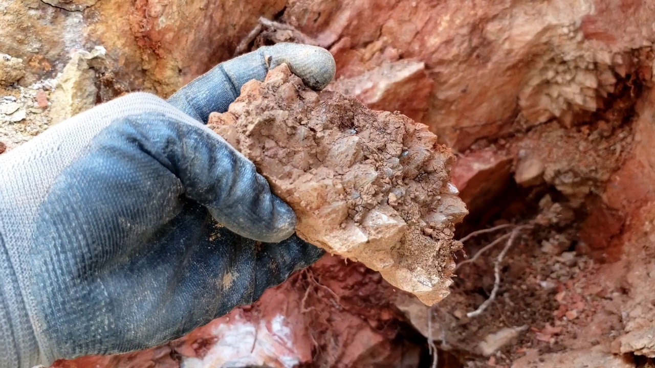 Silverton Colorado digging crystals!