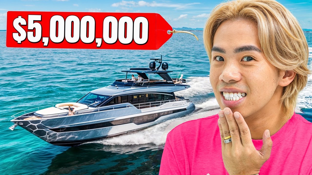 Touring A $5,000,000 Superyacht With 4 Rooms!