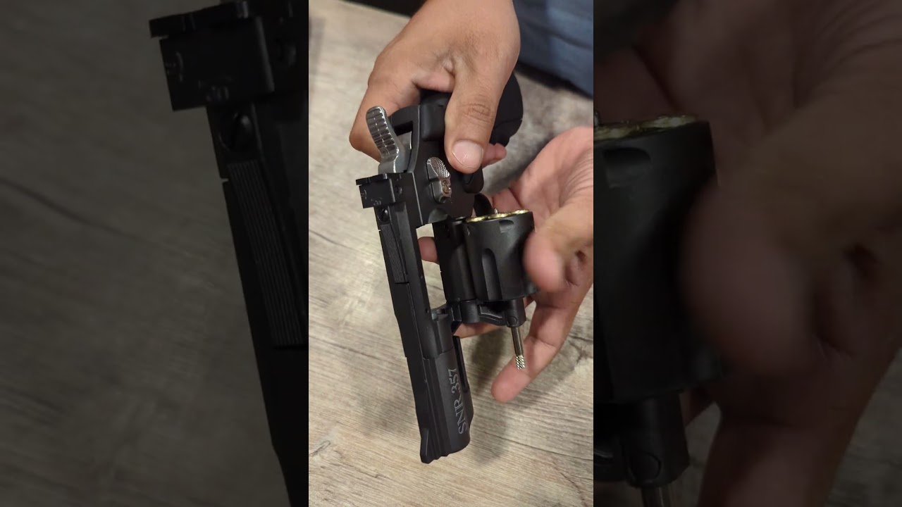 Crosman SNR 357: The Perfect Replication #airsoft #shortsfeed #umarexairguns #revolver38