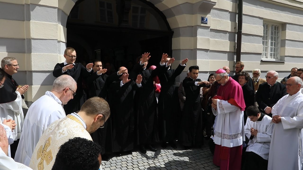 Sechs Neupriester f&uuml;r das Bistum Eichst&auml;tt: Priesterweihe 2019