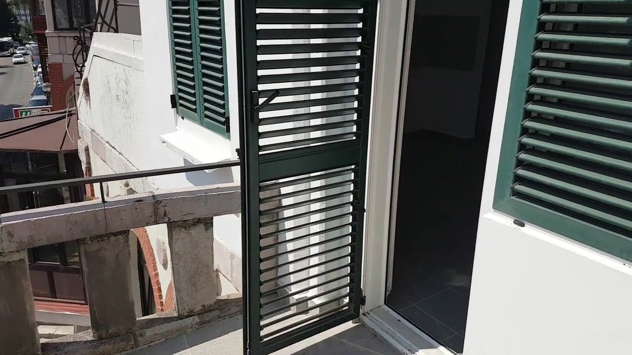 renovirani stan u centru herceg novog