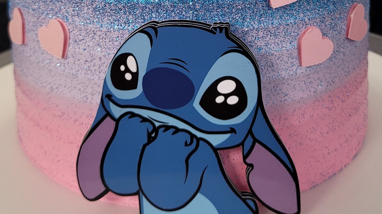 Bolo em chantininho Tema Stitch - Bolo com gliter