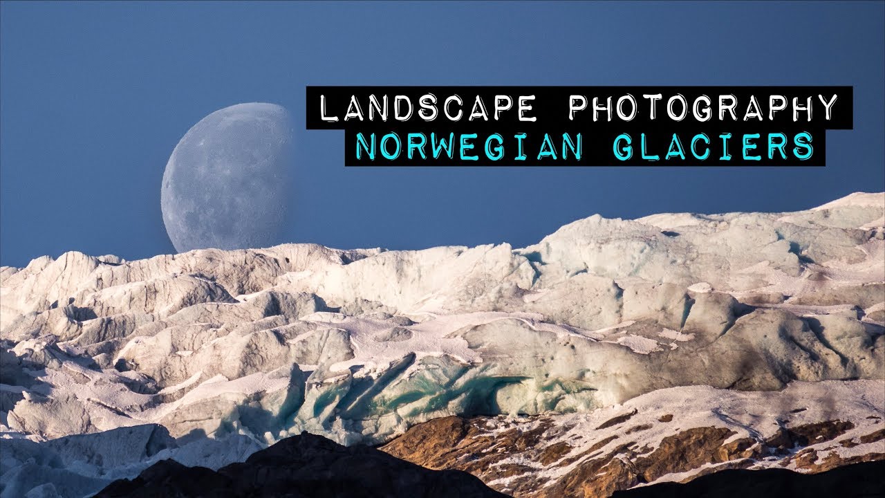 Moonset over a beautiful glacier || Landscape Photography (Buerbreen, Norway)