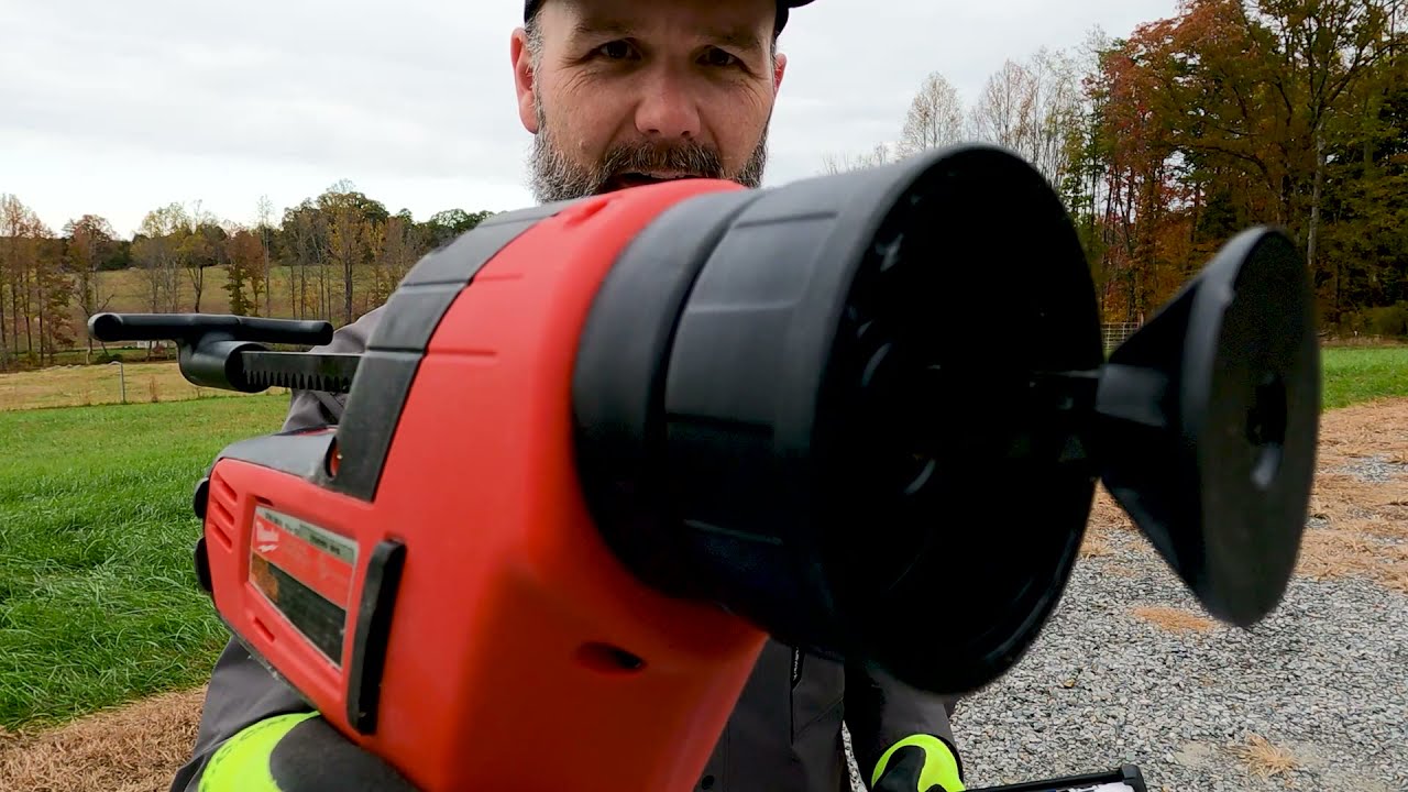 Milwaukee power! Caulking gun for the pros!