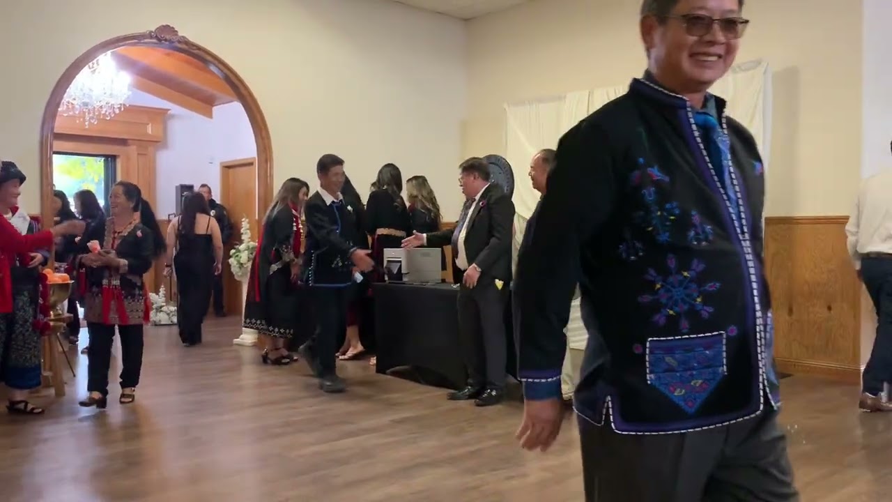 Iu mien United States  Roger & Lai Wedding #1