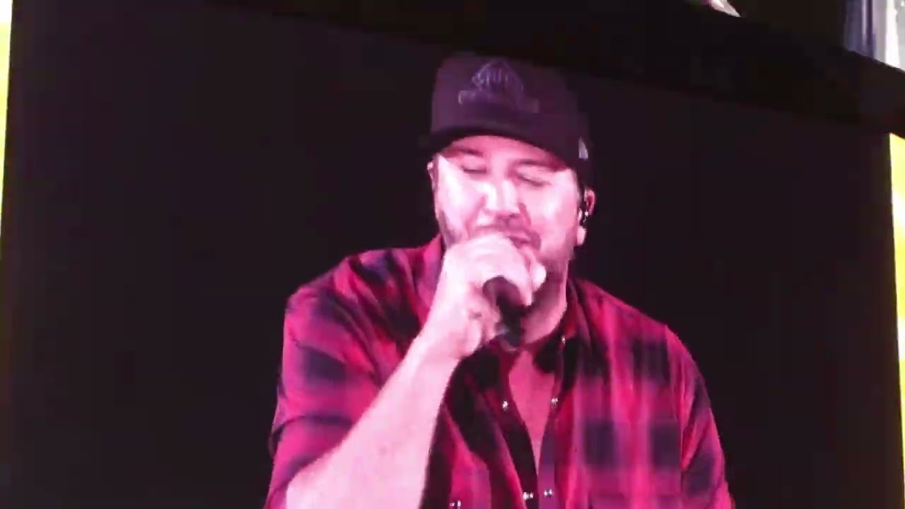 Luke Bryan at The Houston Livestock Show and Rodeo 3/7/22 Full Performance