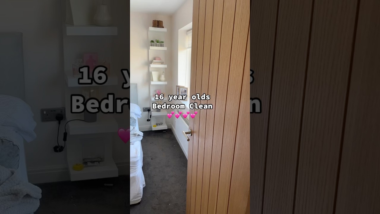 Clean my 16 year olds bedroom with me 💕 #teenager