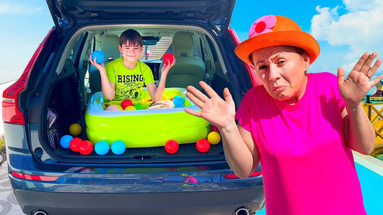 Anabella learns safety rules of conduct in the car and pool with Mommy