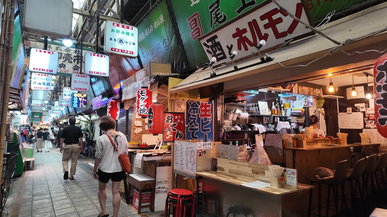 Tsuruhashi, Osaka's most vibrant and chaotic shopping district in Japan【4K Walk】