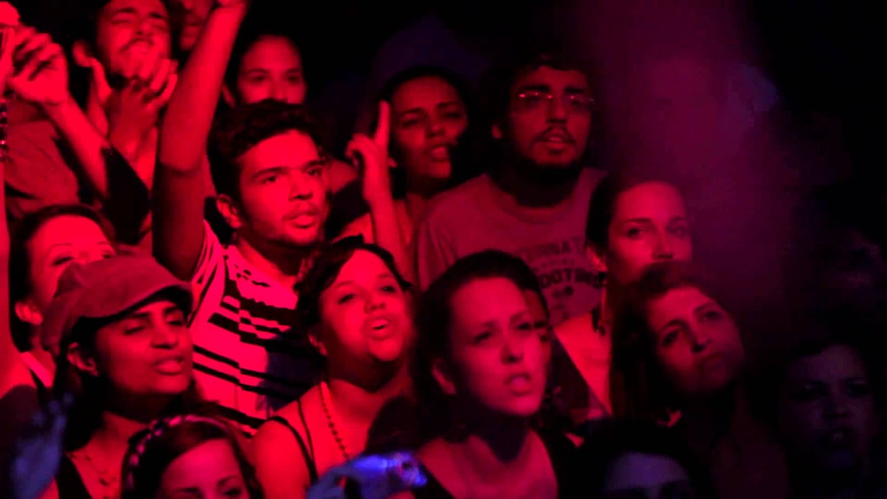 Criolo - Não Existe Amor Em SP (Nó Na Orelha Ao Vivo no Circo Voador)