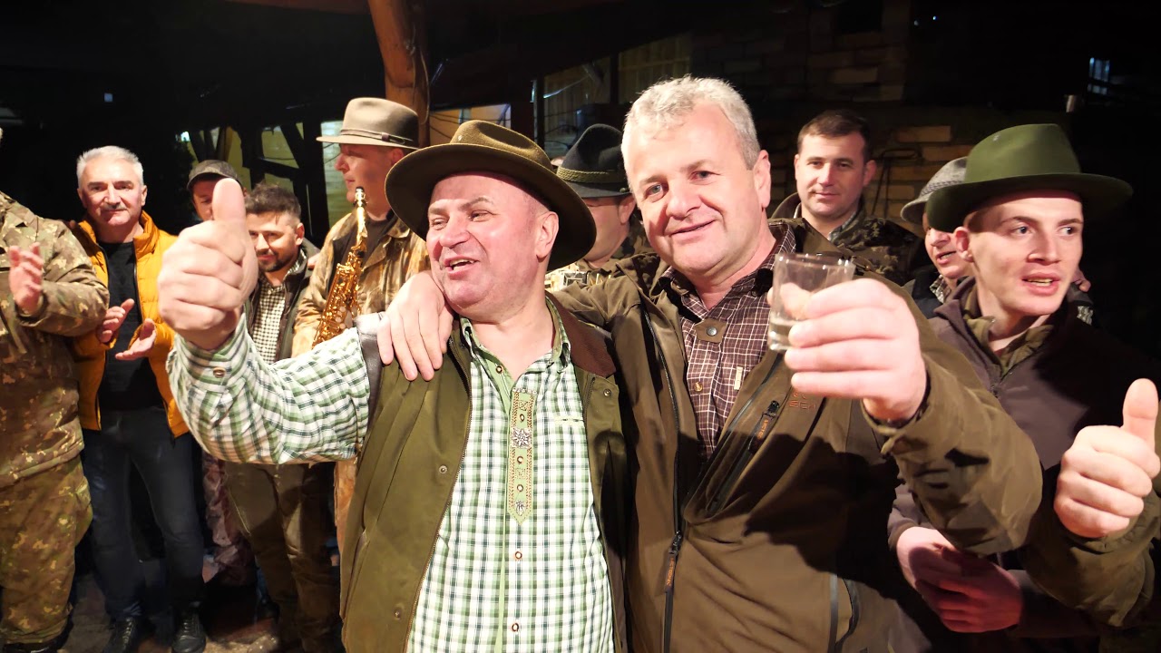 Cosmin Si Fabi Marta - Pușca nu are oricine