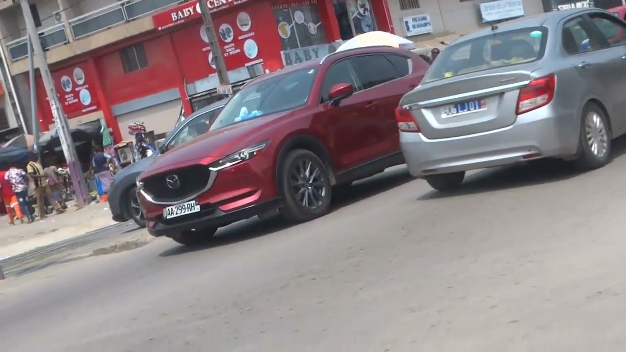 STREETS OF ABIDJAN, COTE D'IVOIRE