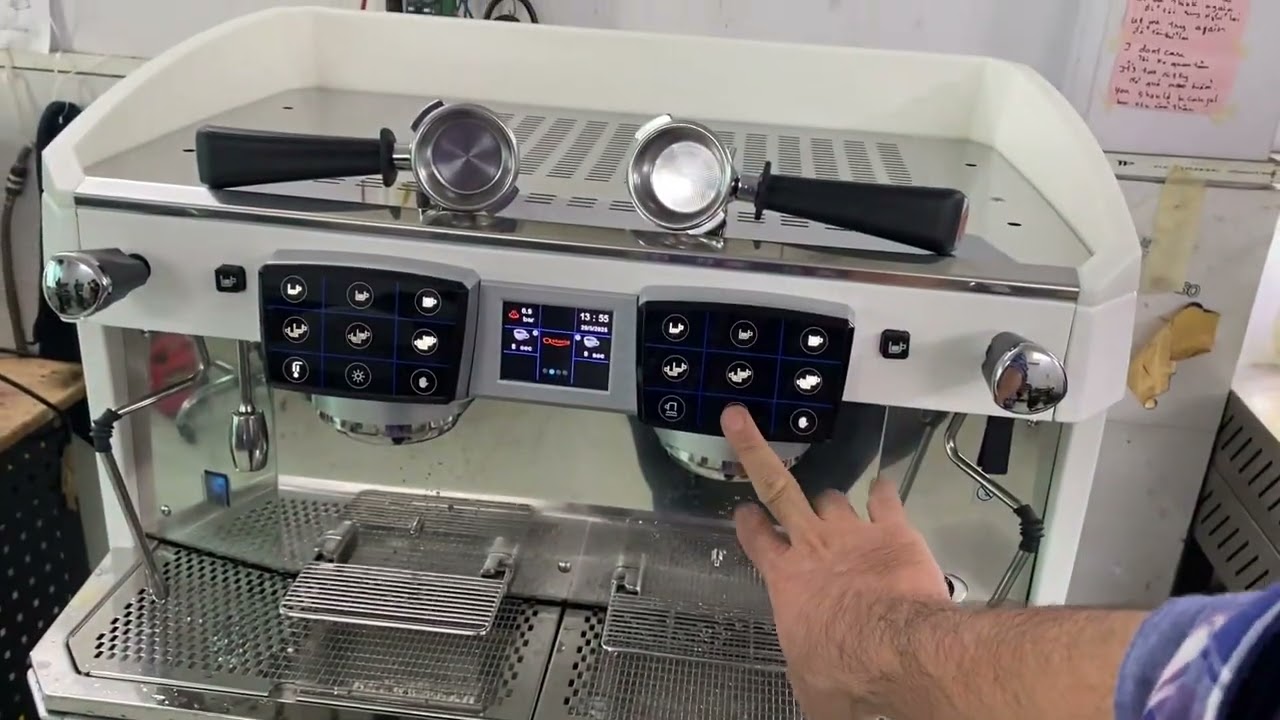 Astoria core600 2 gruop trắng 2018 BH61