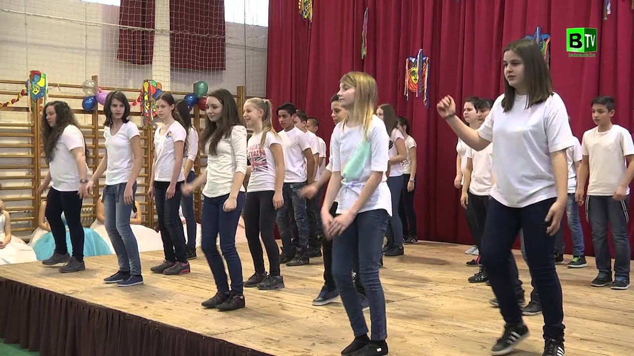 A hercegi pár tánca nyitotta 2015-ben a Bocskaisok farsangját