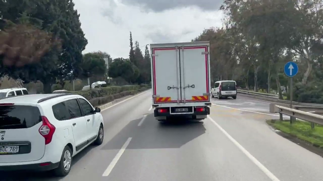 İzmir Çeşme yolundan Hava Limanı ve menderes yolu