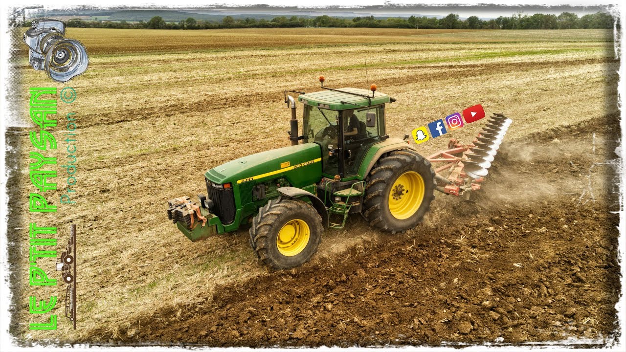 🔊 BIG SOUND avec ce Mythique John Deere 8400 et sa charrue déchaumeuse !!! 💨🚜