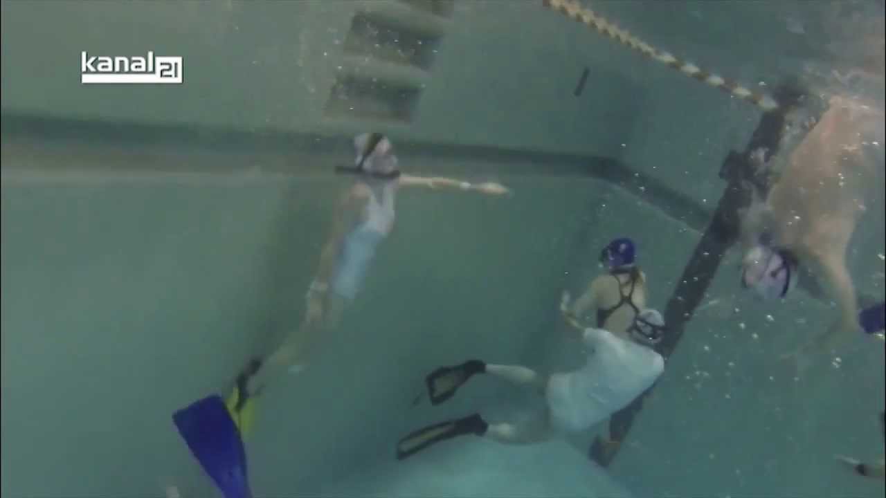 Kanal 21 HotSpot21 - Unterwasser-Rugby