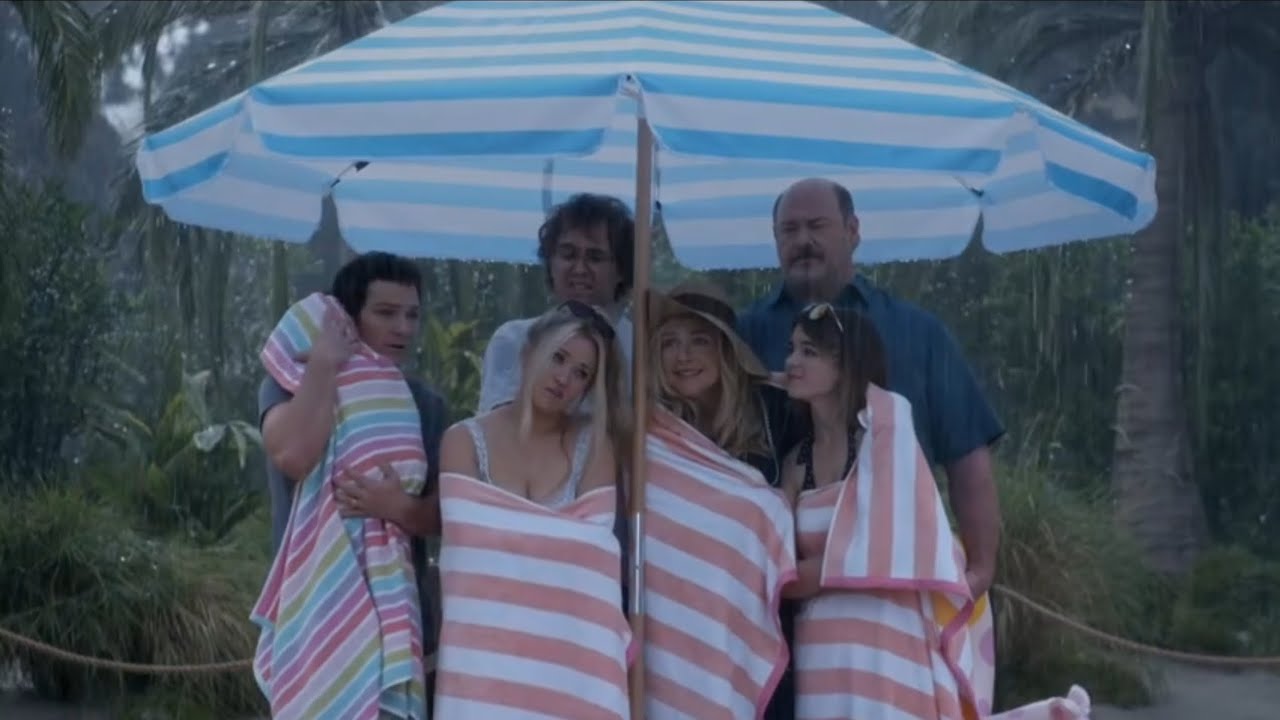 Missy Joins the McAllister's Vacation | Georgie And Mandy&rsquo;s First Marriage S2E10