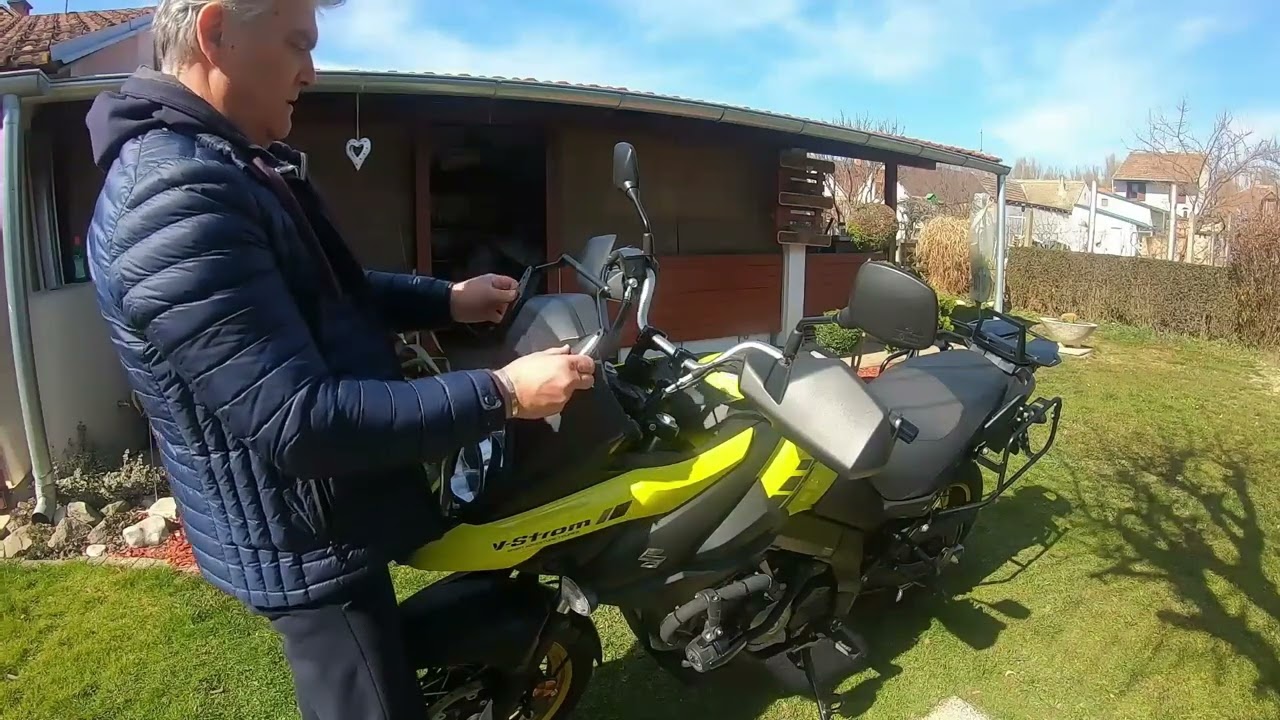 Suzuki Vstrom 650 navigation bracket (Nosač navigacije) (english cc)
