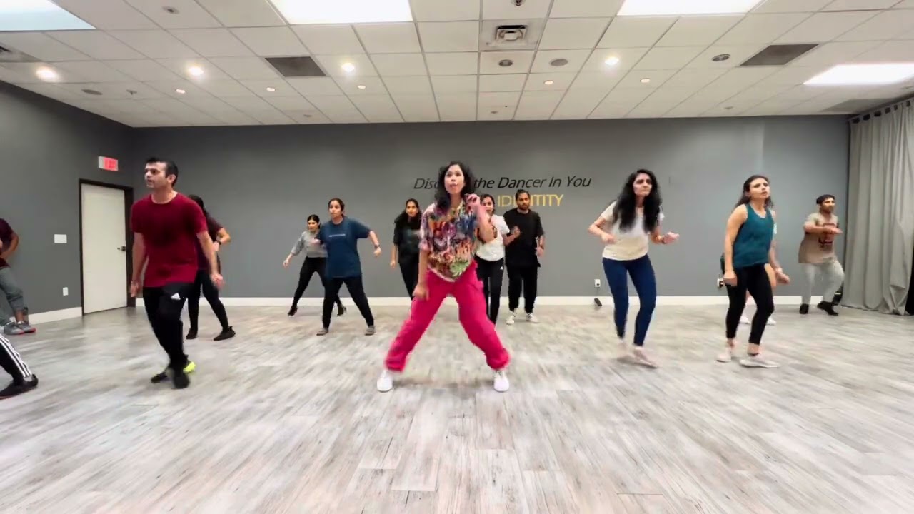 Kickin it back to the 90s! #iceicebaby #shuffledance #footwork #runningman #oldschoolhiphop