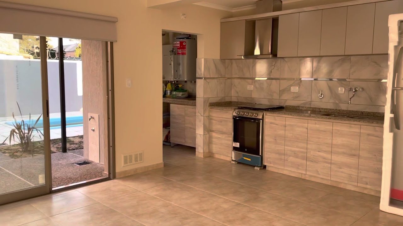 Casa a estrenar en Colón!