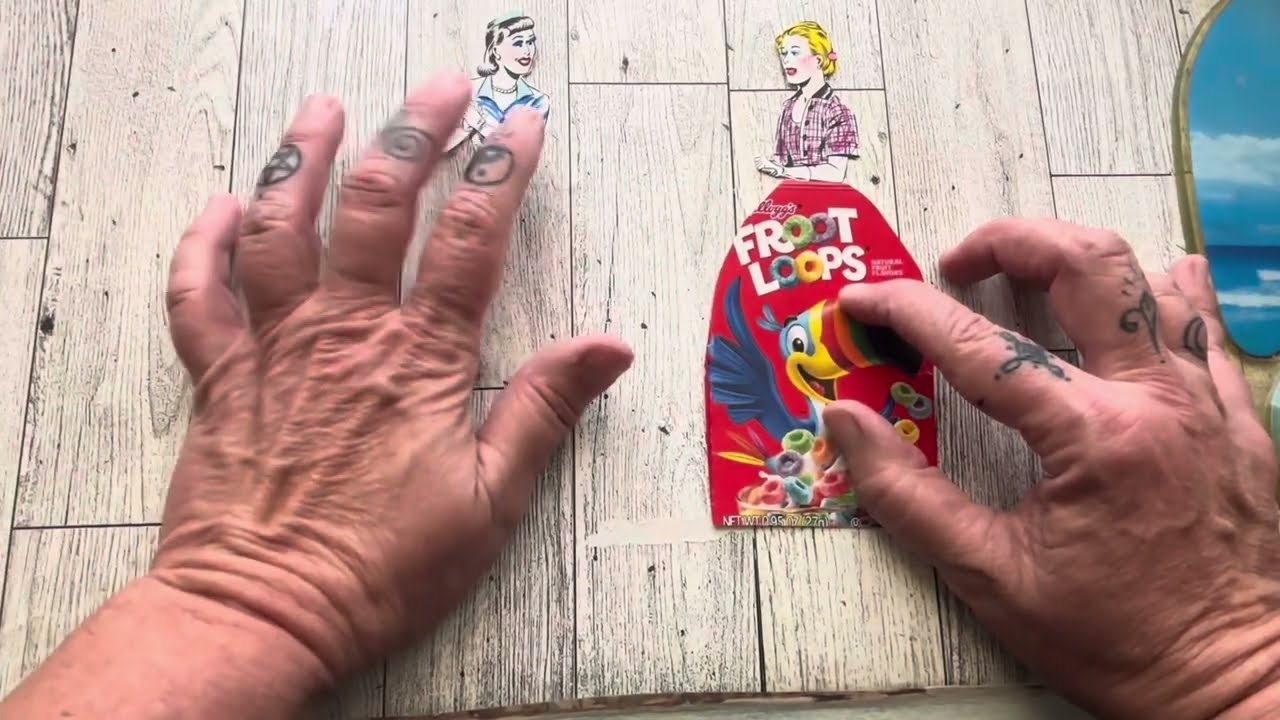 Daily Vlog ~Making a Trashy Paper Doll and Dealing with a Bad Cat~