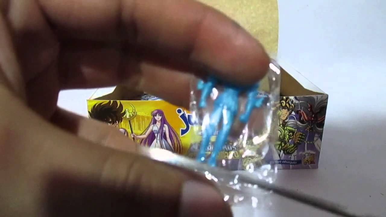 Los caballeros del zodiaco chocolate juguete 2014