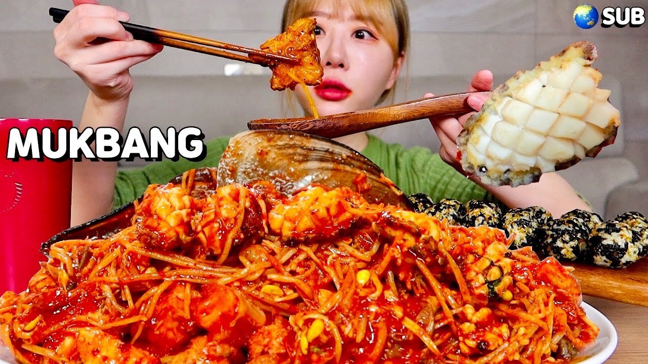 쫄깃한 전복과 탱글한 키조개 듬뿍 넣은 3단계 매운 아귀찜🌶🌶 고소한 날치알 주먹밥과 함께 먹방!!❤ Spicy braised seafood, Rice ball MUKBANG