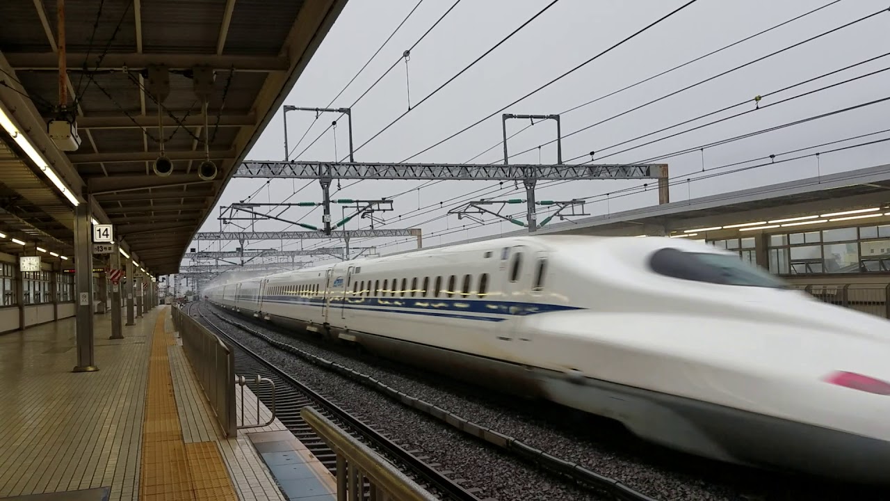BULLET TRAIN Passing By Odawara Station-JAPAN