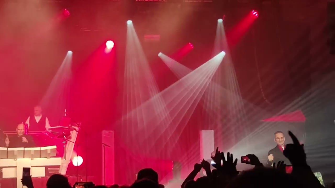 And One - Intro / Love Needs A Saving Hand Live 24.11.2023