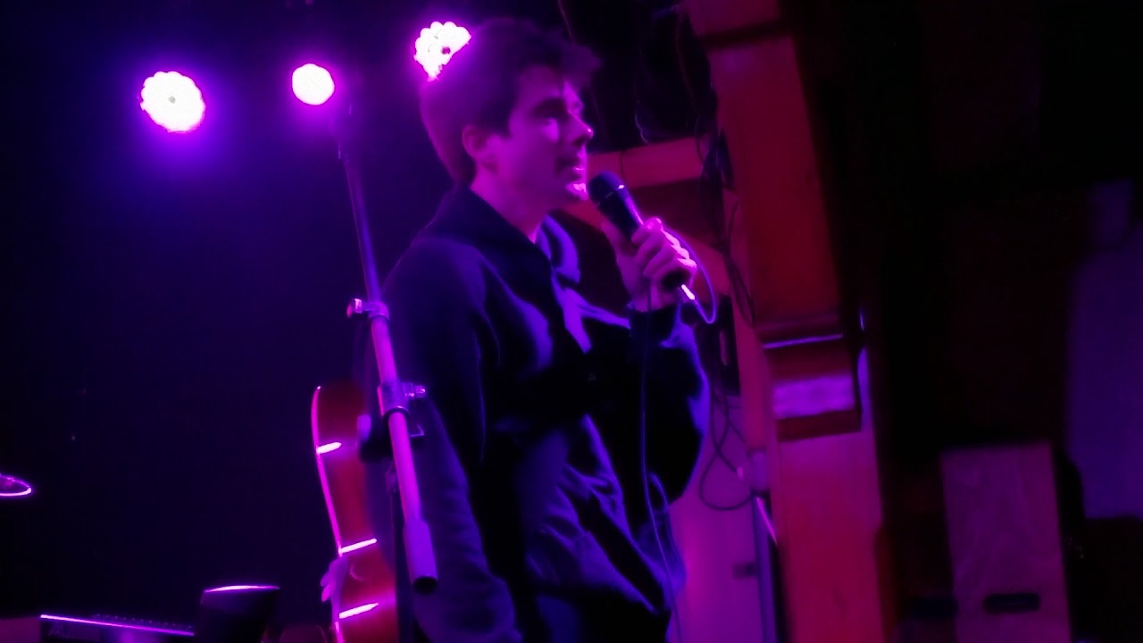 Now She's Getting Married - Alec Benjamin