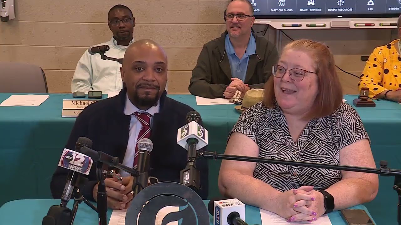 Historic settlement reached with teacher's union