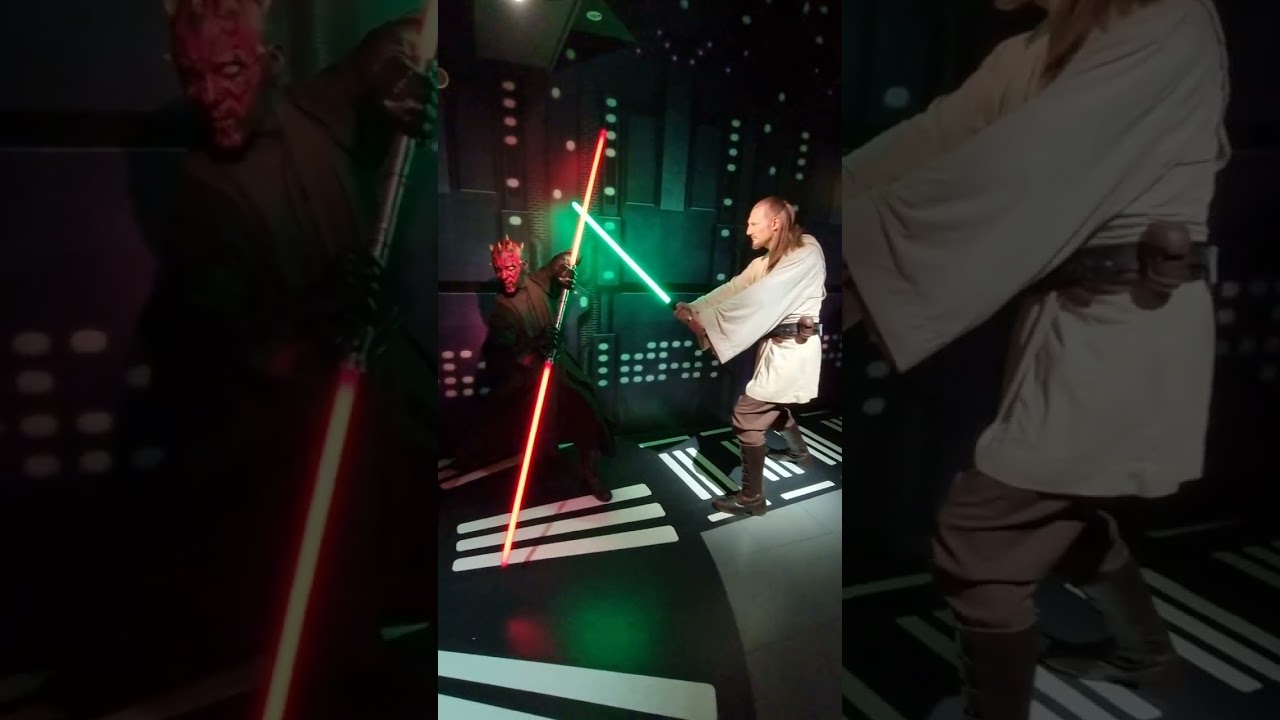 Starwars duel of fates phantom menace darth maul vs qui gon jinn maddam tussauds london aug 2021