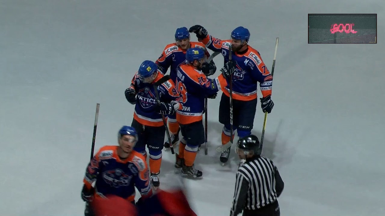 Ohlédnutí za čtvrtfinálovou sérií SHK iClinic Hodonín - HC Moravské Budějovice 2005