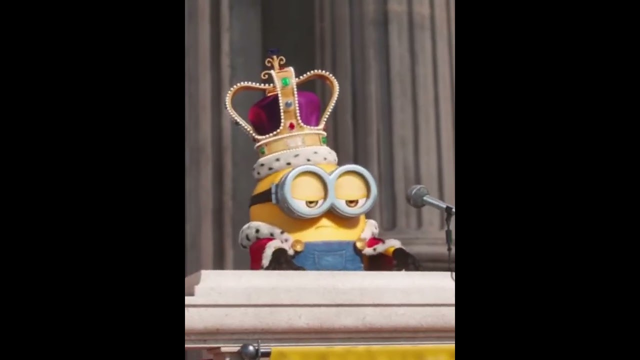 King Bob VS Minion Villains