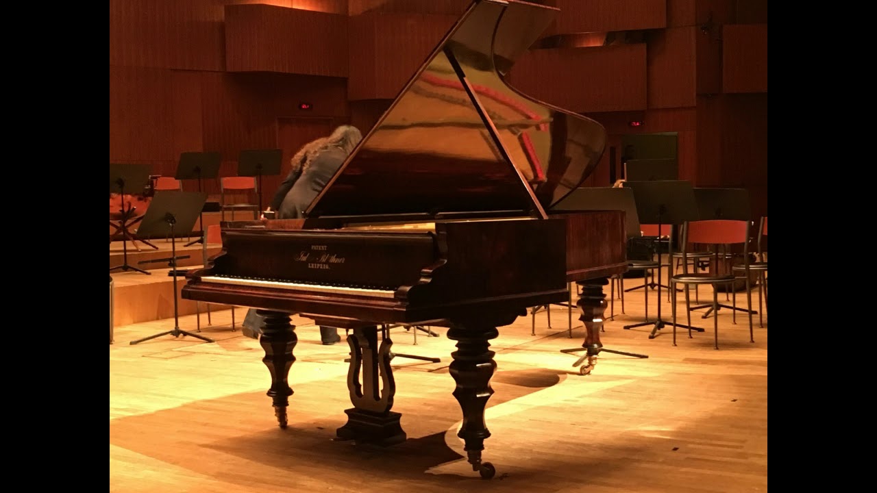 Schiff plays Brahms Piano Concerto No. 1 (period instruments) - Zagreb, 2019