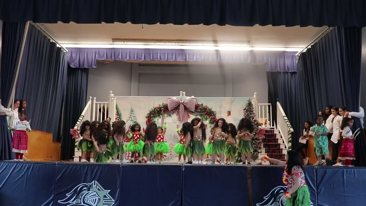 Pre-K (Mele Kalikimaka) Morning Show