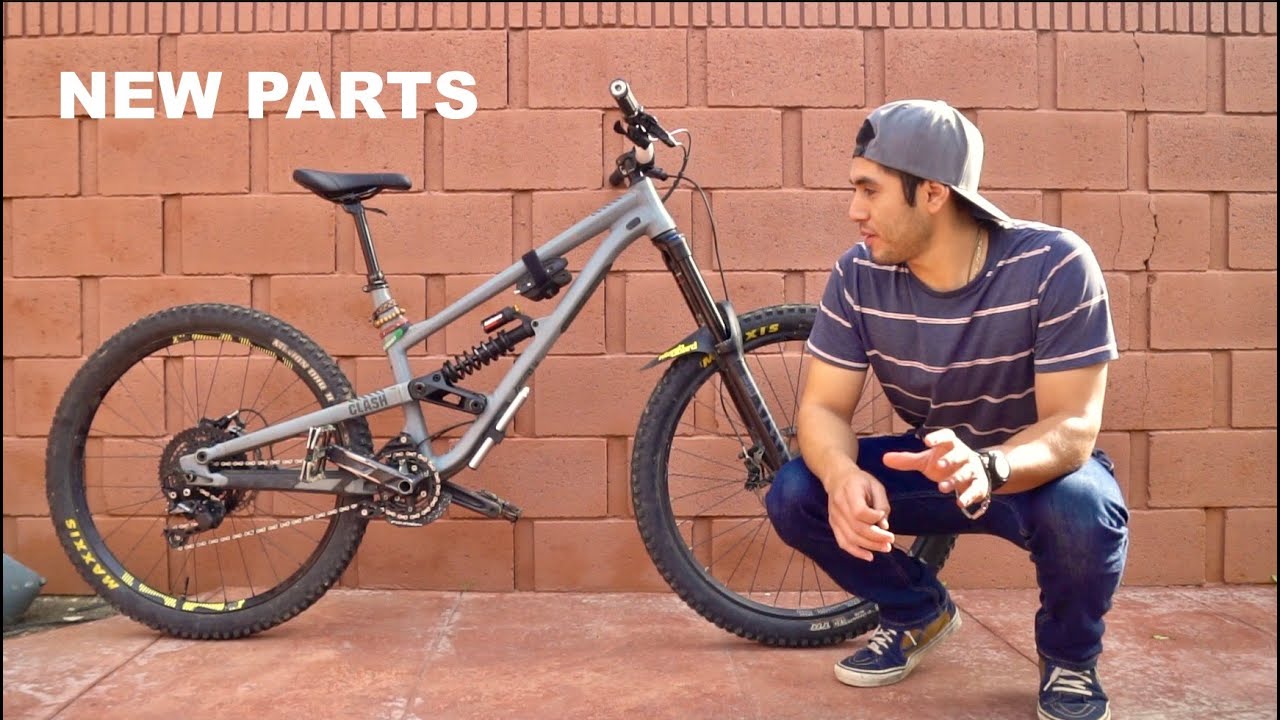 Bike Check | My Ride For The New Year | 2021 Commencal Clash | Ethirteen | Deity | Title |Enduro MTB