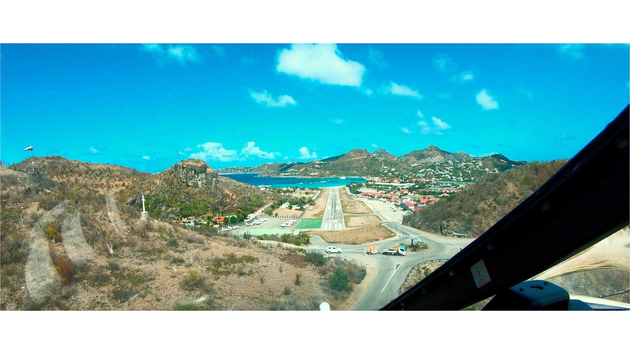 THE ICONIC ST BARTH LANDING