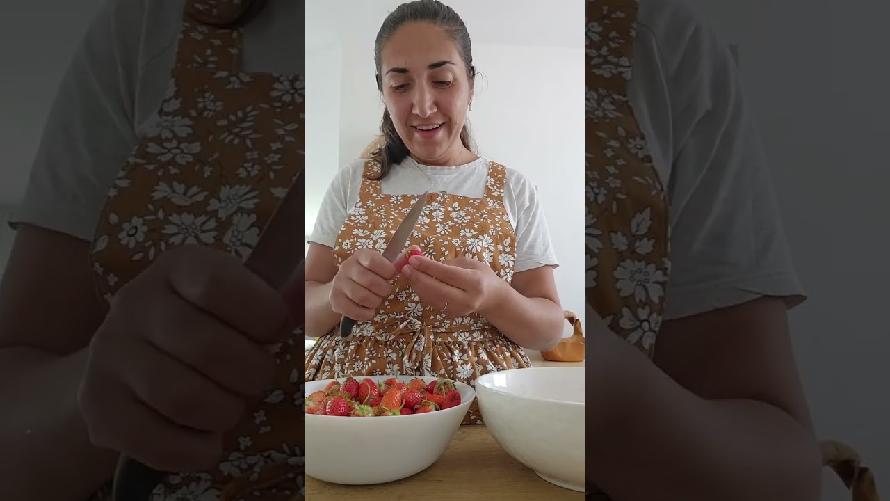 Păstăi de bob cu ou, prima tură de dulceață de căpșuni + Andy și motocicleta 😉
