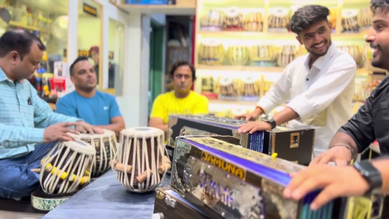 Kamaal Jugalbandi - by Gurpreet / Banty At JAMUNA MUSIC | Jind Mukk gyi | Tabla by Shibu ji