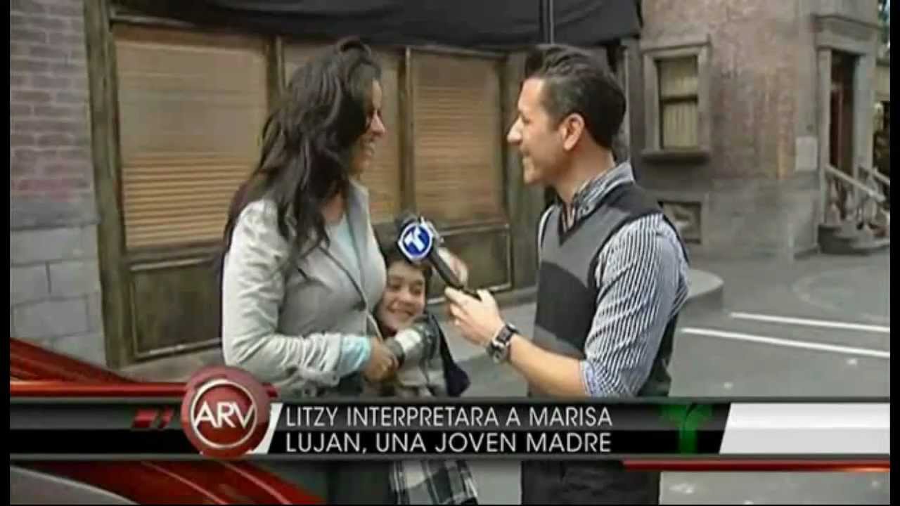 Una Maid en Manhattan - Litzy y Jorge Eduardo