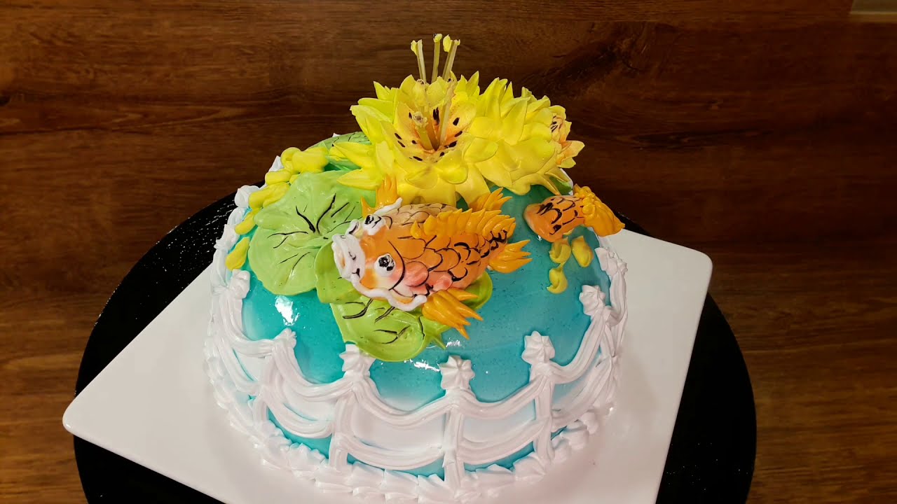 Торт золотая рыбка, декор из белкового заварного крема. Cake Decorating ideas.