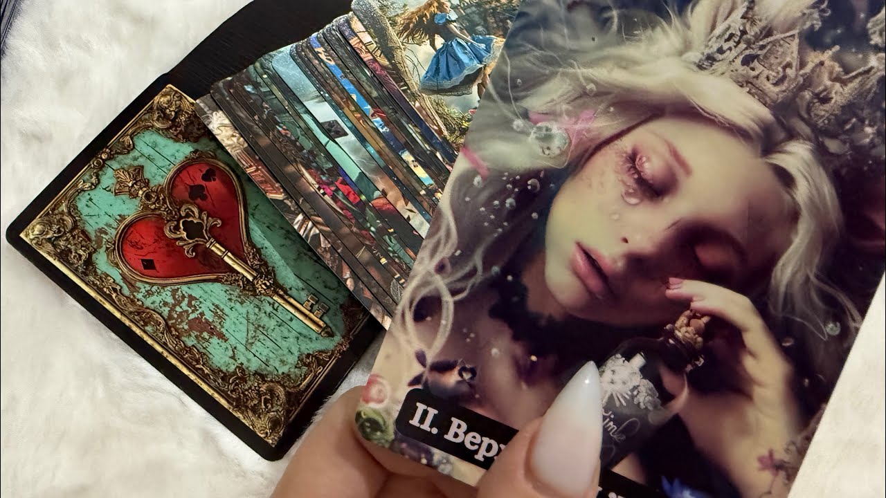 Обзор колоды Tarot “Alice Wonderland” “Алиса в стране чудес” #tarot #таро @SulviyeKhanum-7 