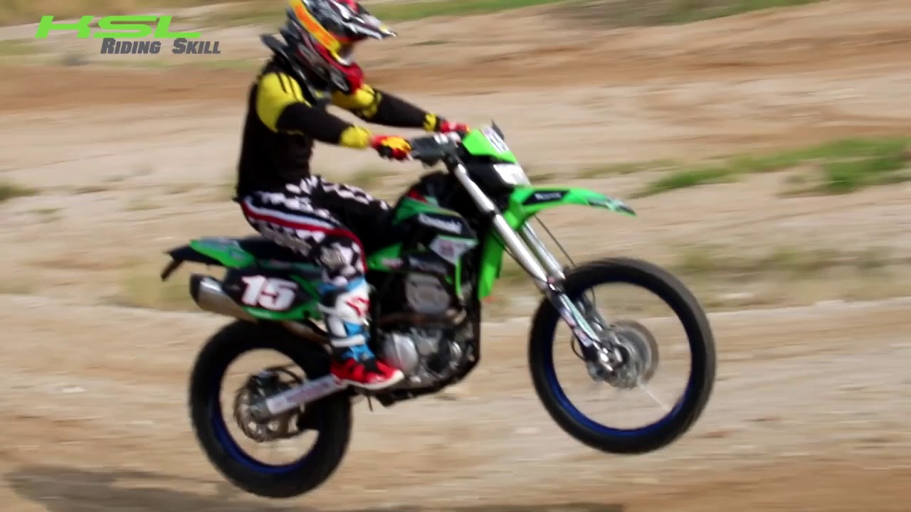 KLX250 Team KSL Jumping supercross track