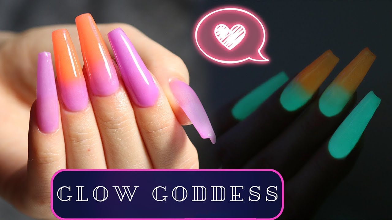 DIY Glow in the Dark Dip Powder 💅